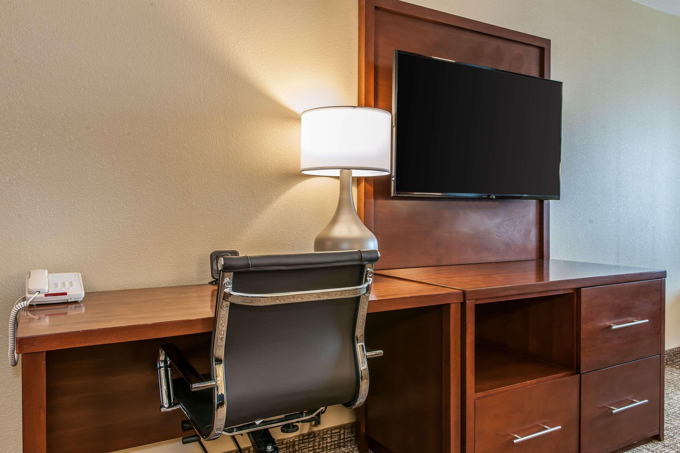 Comfort Suites Rensselaer Eksteriør billede