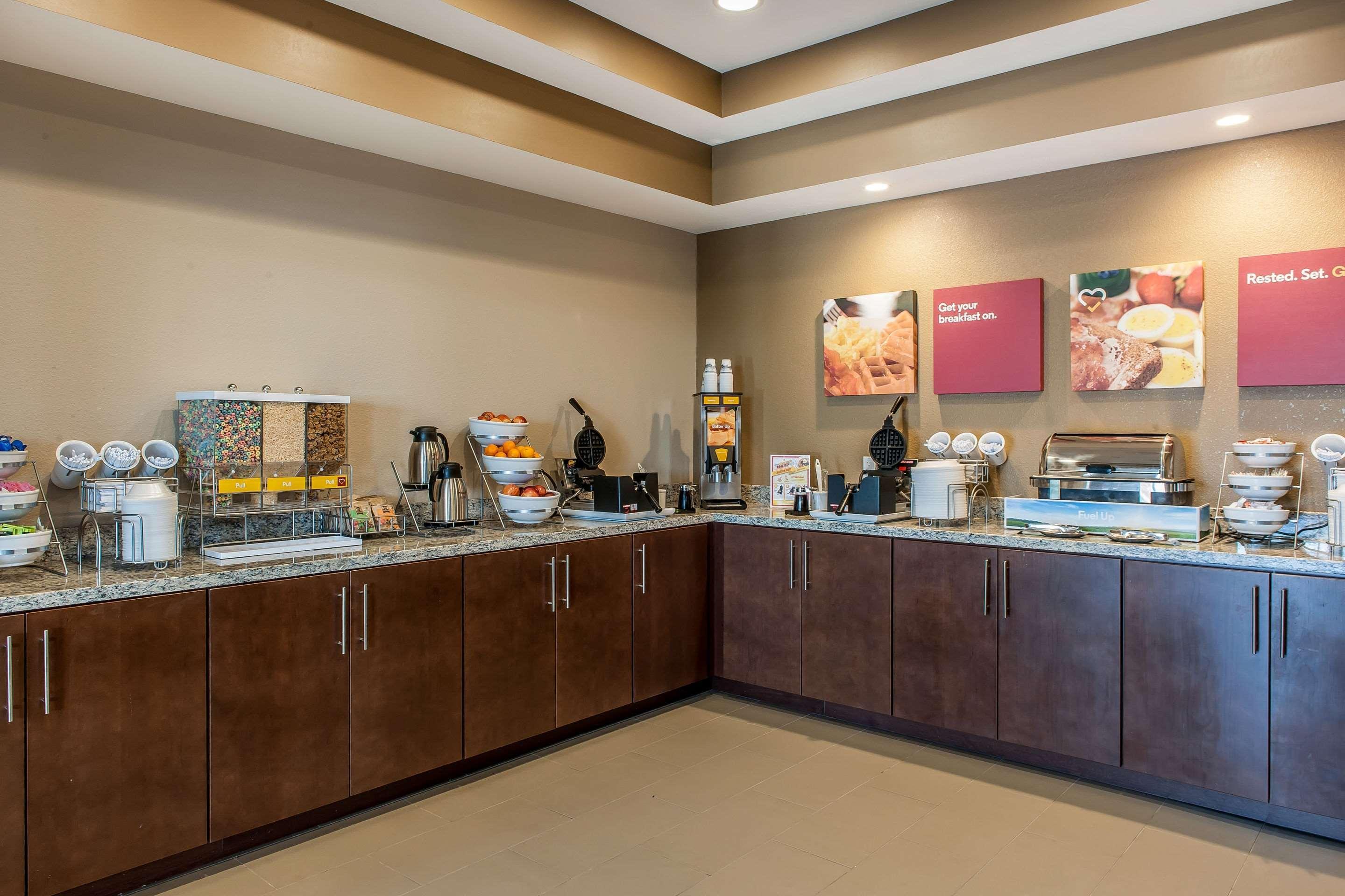 Comfort Suites Rensselaer Eksteriør billede