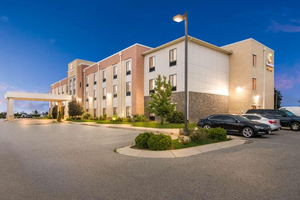 Comfort Suites Rensselaer Eksteriør billede